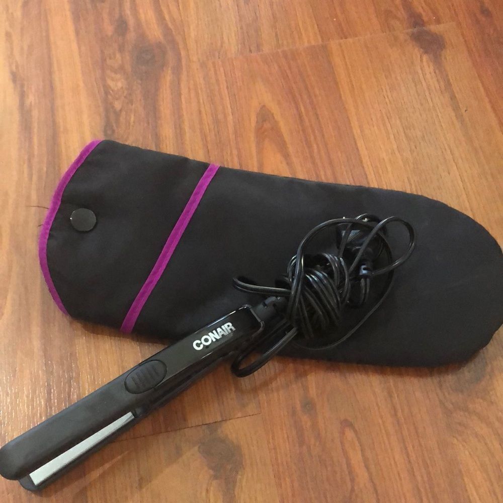 Conair mini flat iron travel flat iron with case